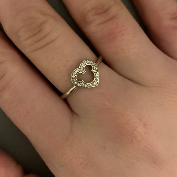 LIMITED EDITION MICKEY MOUSE PANDORA RING